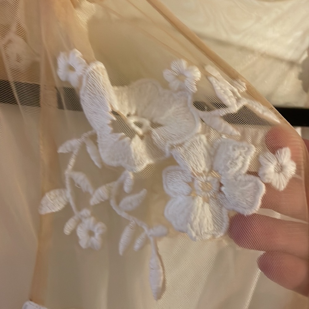 Robed With Love Bridal Robe - Picture 4 of 5